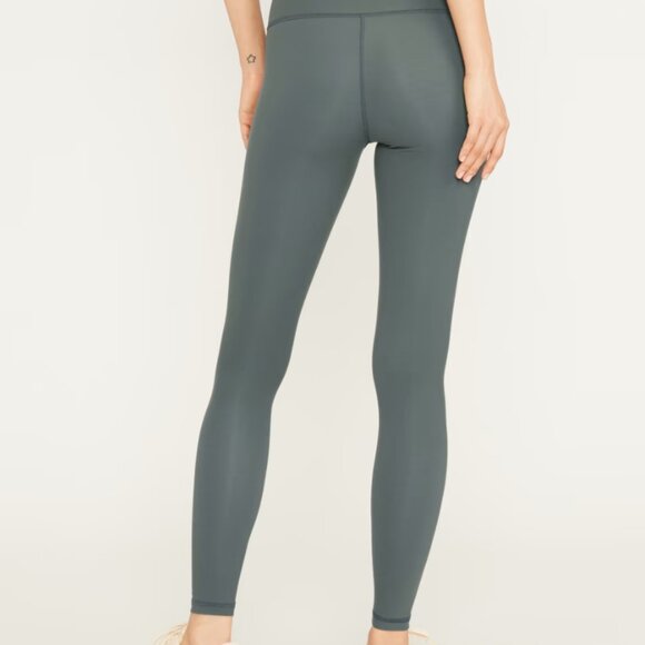 Everlane - The Perform Legging - Pine - M - Picture 2 of 6